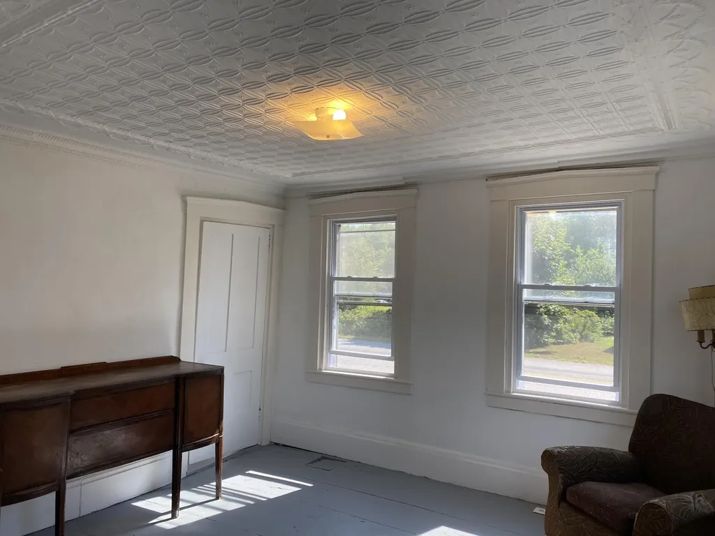 38 Beechwood Street Thomaston ME 04861