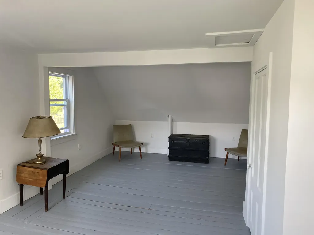 38 Beechwood Street Thomaston ME 04861