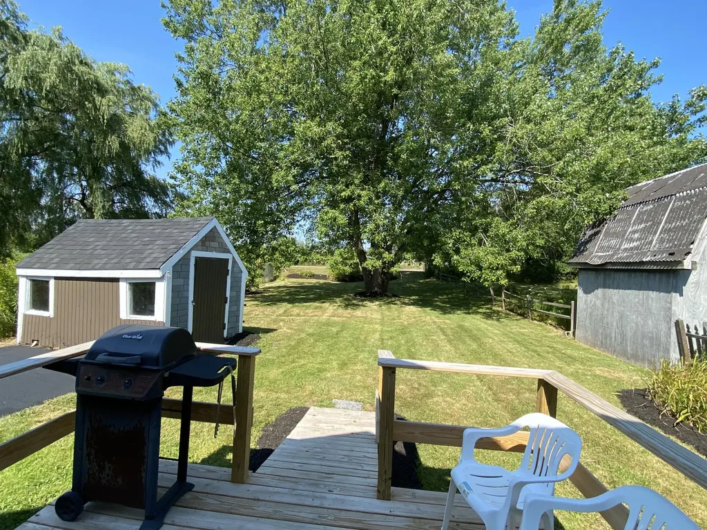 38 Beechwood Street Thomaston ME 04861