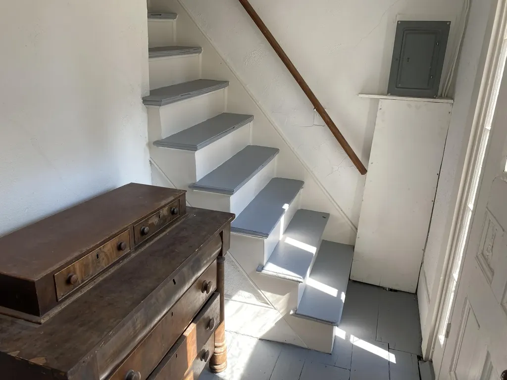 38 Beechwood Street Thomaston ME 04861