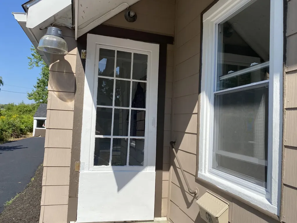 38 Beechwood Street Thomaston ME 04861