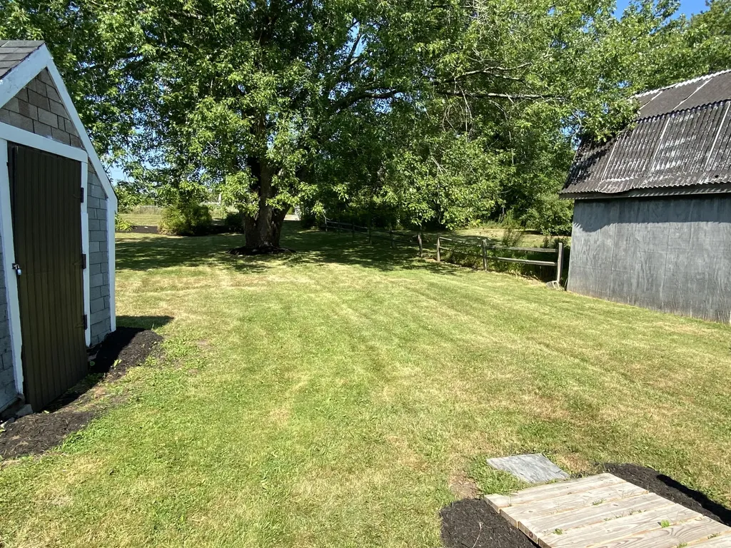 38 Beechwood Street Thomaston ME 04861