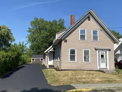 38 Beechwood Street Thomaston ME 04861