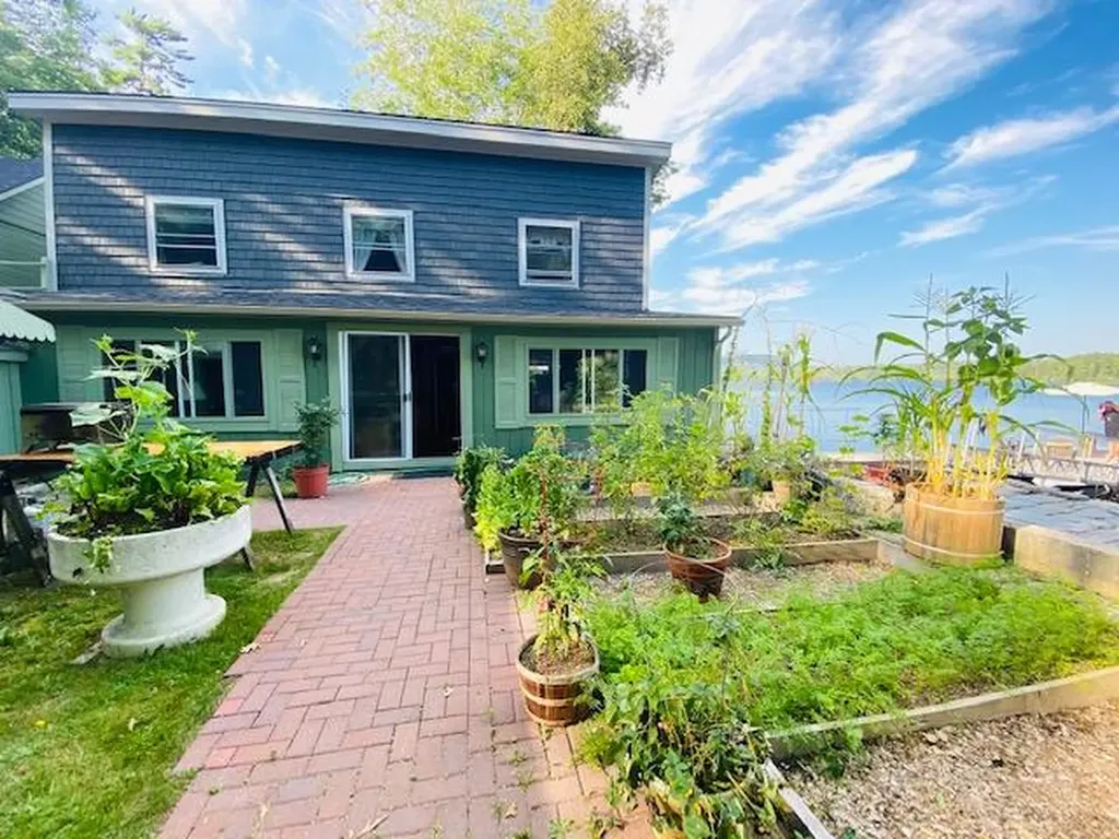 44 Ice House Lane Blue Hill ME 04614