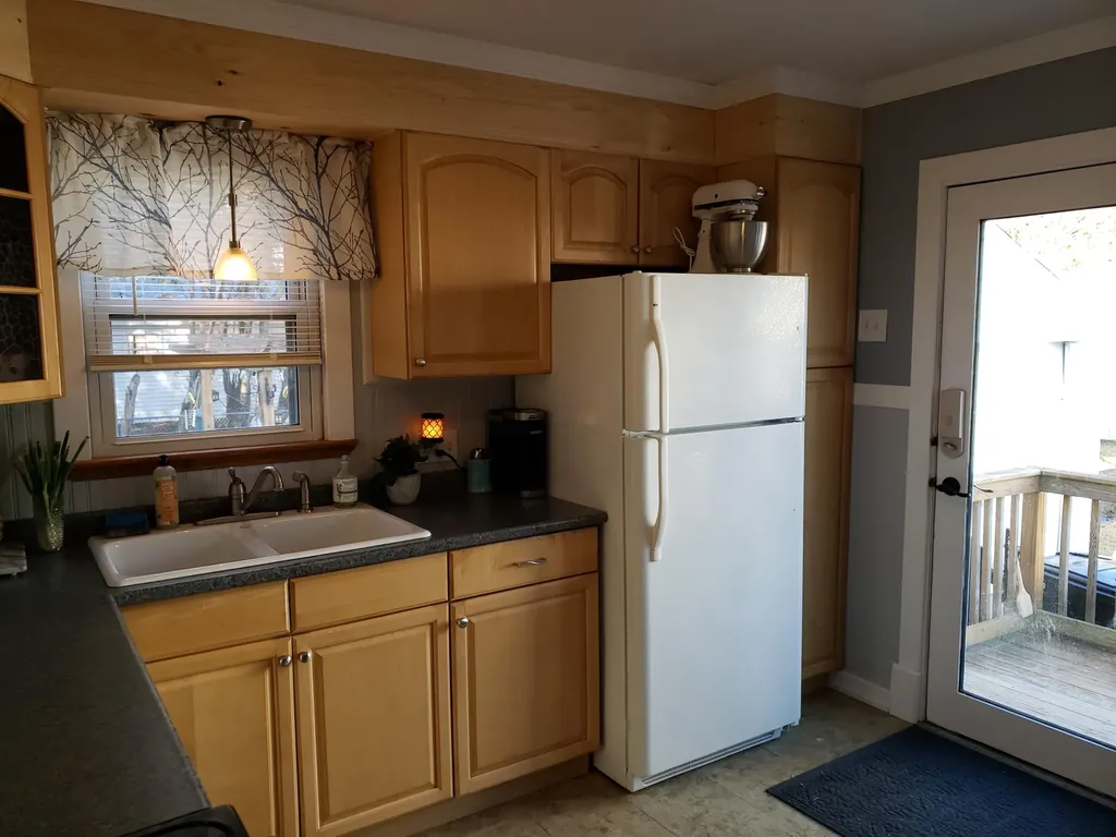 45 Longwood Avenue Augusta ME 04330