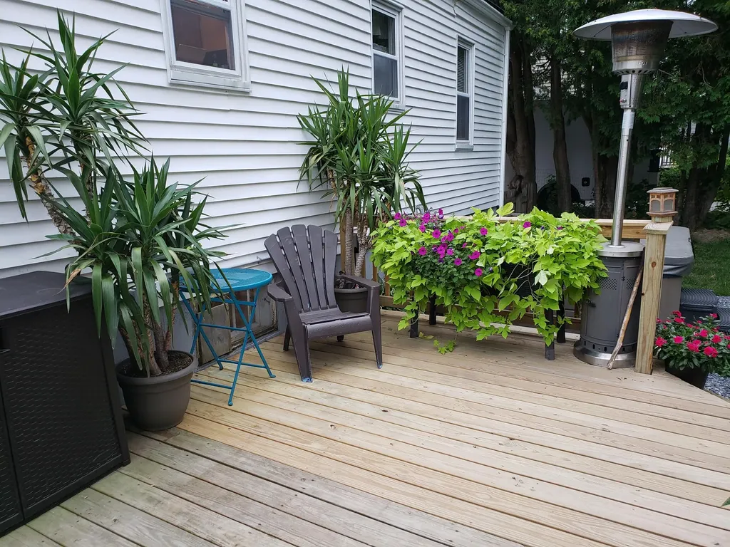 45 Longwood Avenue Augusta ME 04330
