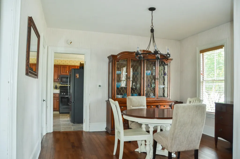 208 Highland Avenue Gardiner ME 04345