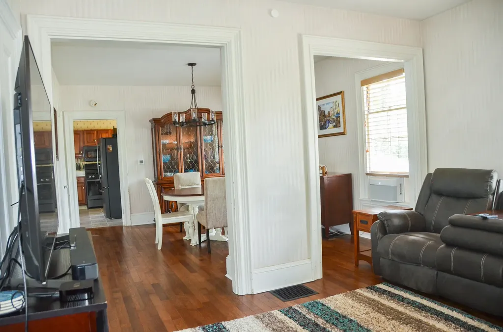 208 Highland Avenue Gardiner ME 04345