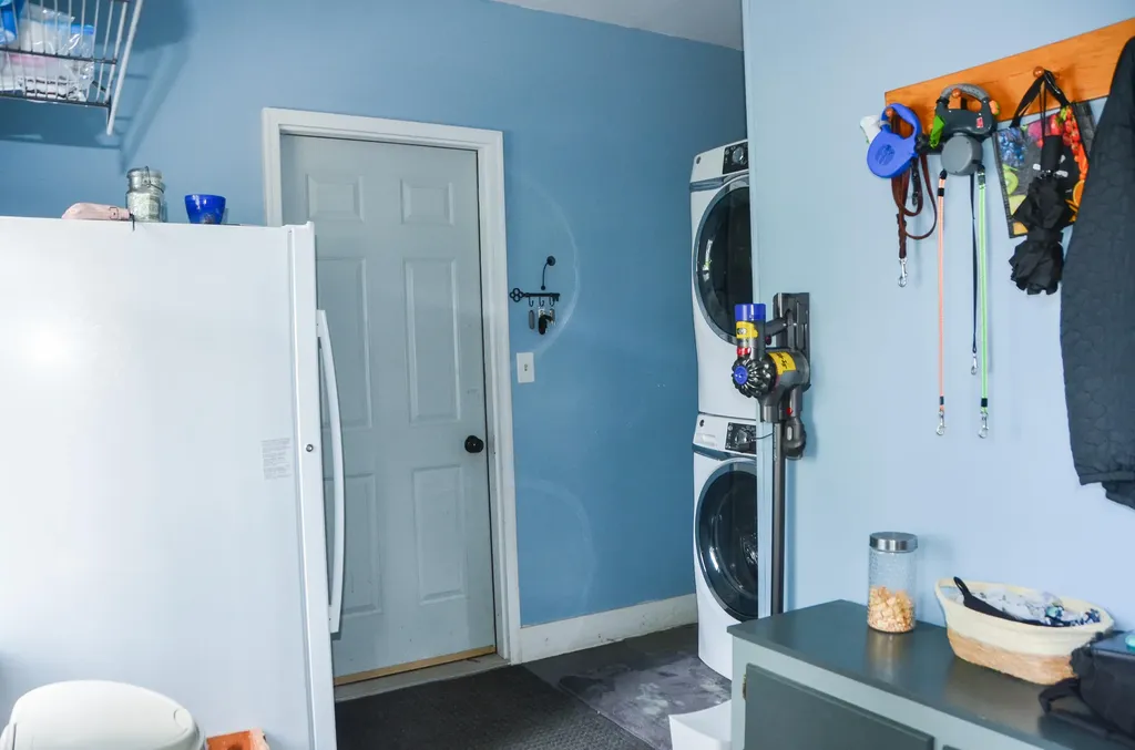 208 Highland Avenue Gardiner ME 04345