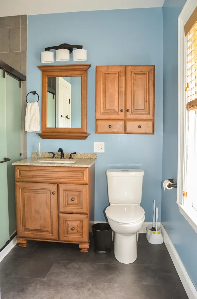 208 Highland Avenue Gardiner ME 04345