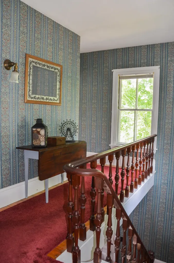 208 Highland Avenue Gardiner ME 04345
