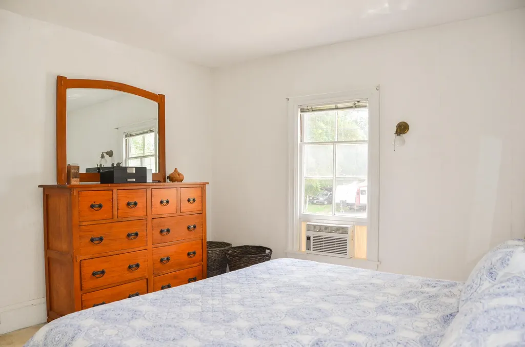 208 Highland Avenue Gardiner ME 04345