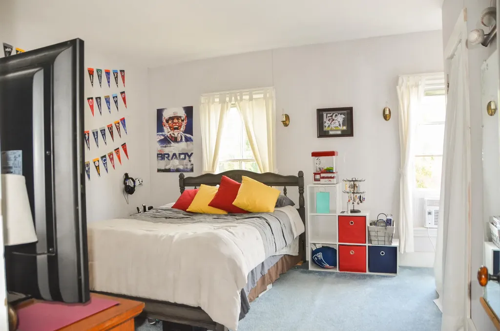 208 Highland Avenue Gardiner ME 04345