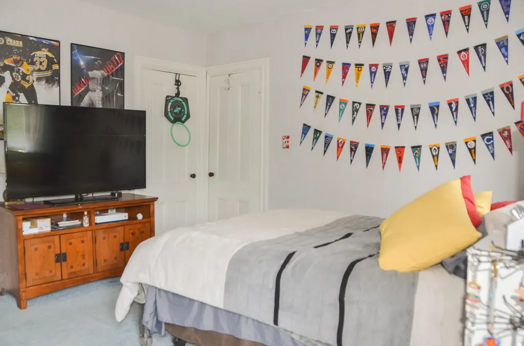 208 Highland Avenue Gardiner ME 04345