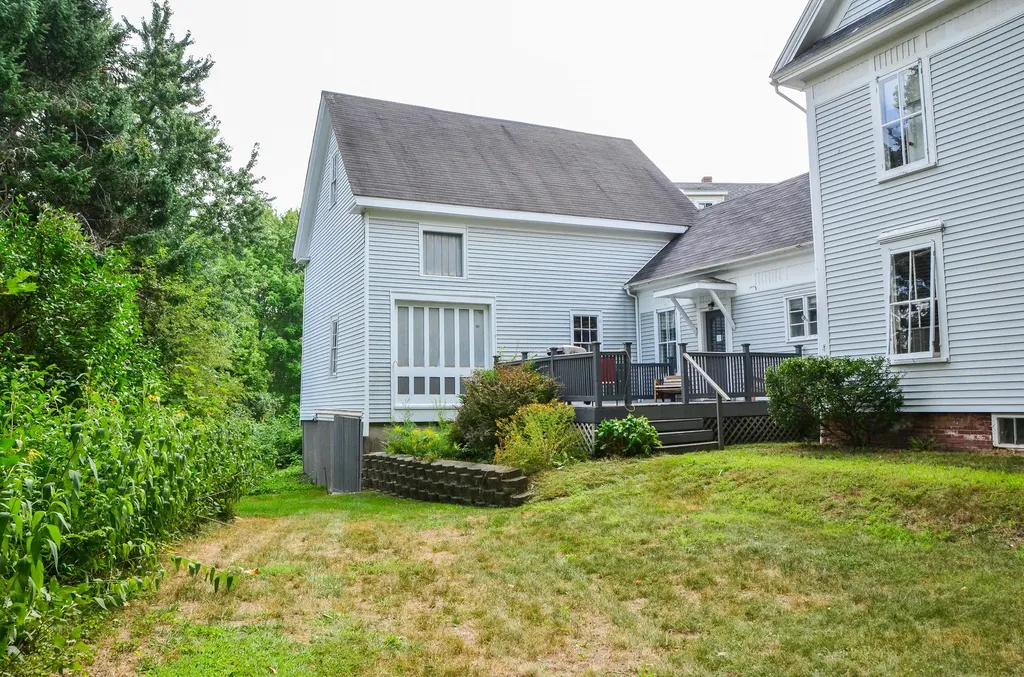 208 Highland Avenue Gardiner ME 04345