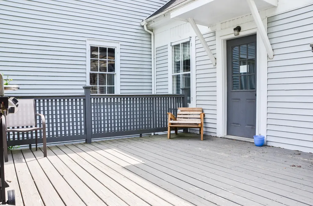 208 Highland Avenue Gardiner ME 04345