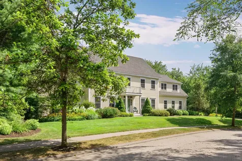3 Hawthorn Road Cape Elizabeth ME 04107