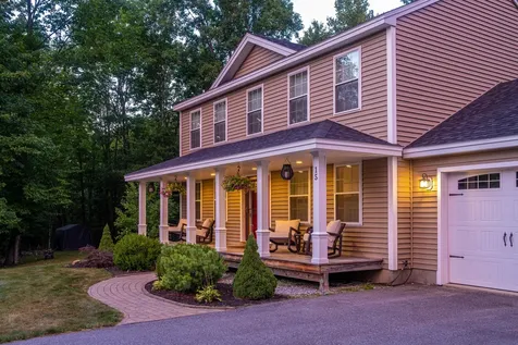 15 Sulky Way Windham ME 04062