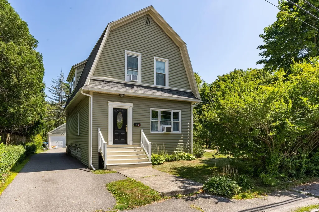 37 Devonshire Street Portland ME 04103