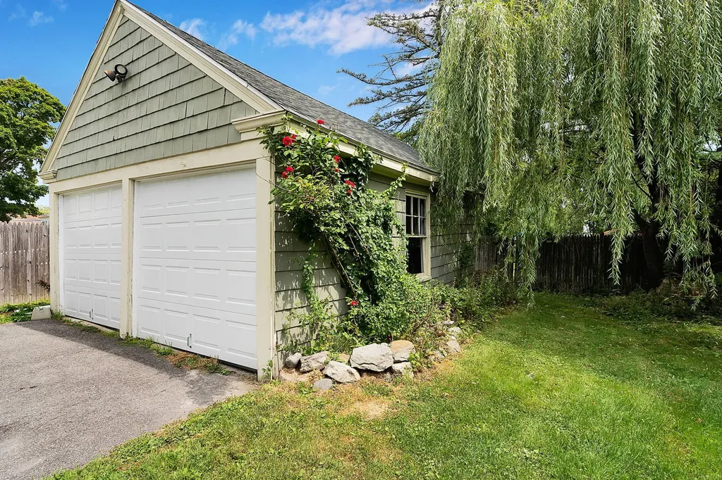 37 Devonshire Street Portland ME 04103