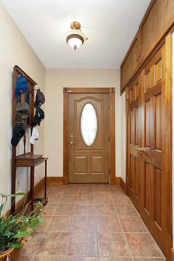 37 Devonshire Street Portland ME 04103