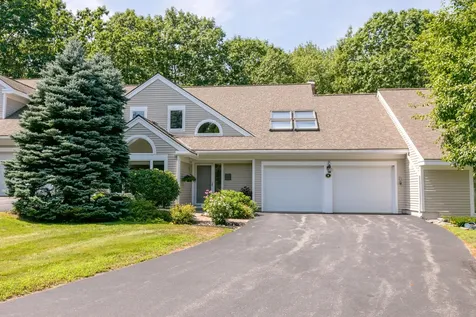 6 Canterbury Way Cape Elizabeth ME 04107