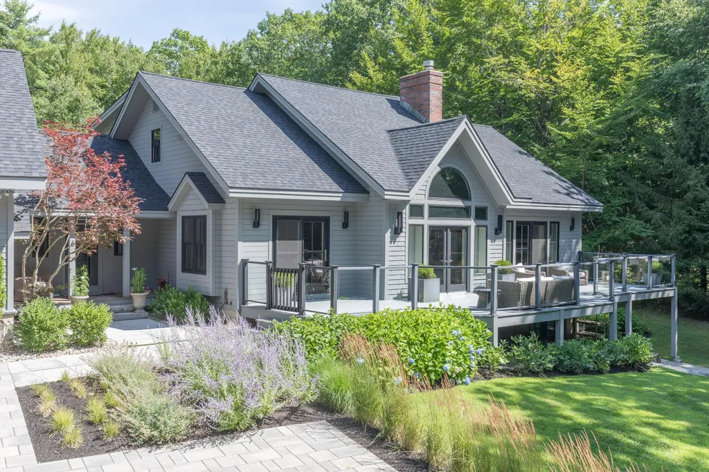 6 Enchanted Lane Westbrook ME 04092