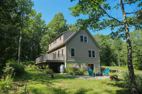 89 Belfast Road Northport ME 04849