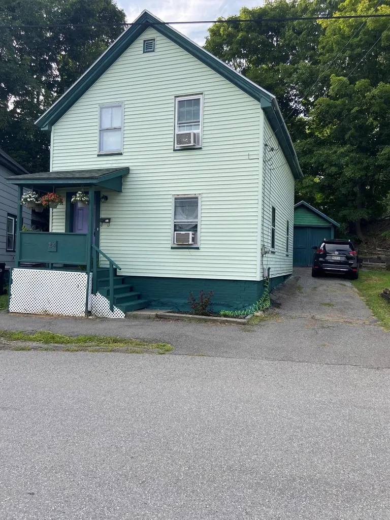 24 South Park Street Bangor ME 04401