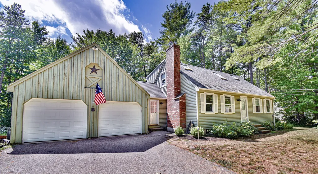 61 Country Club 3 Road Sanford ME 04073