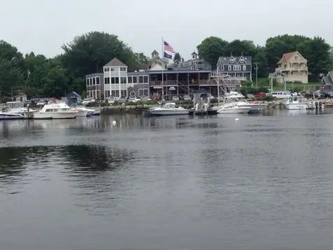 37 Ocean Avenue Kennebunkport ME 04046