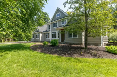 41 Fieldstone Lane Falmouth ME 04105