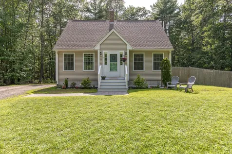 12 Donna Road Windham ME 04062