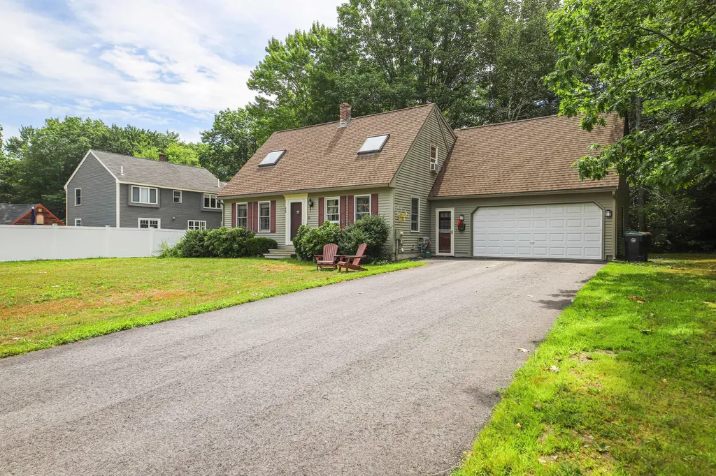 21 Orchard Street Scarborough ME 04074