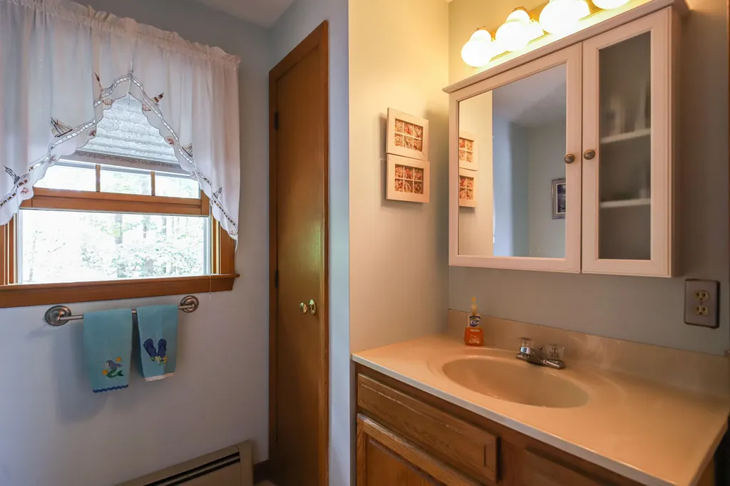 21 Orchard Street Scarborough ME 04074