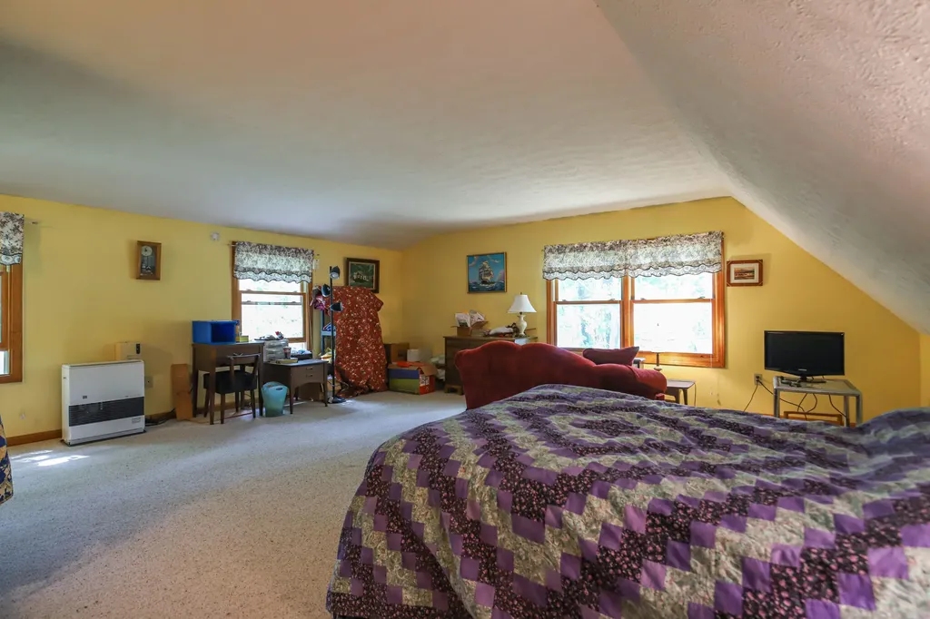 21 Orchard Street Scarborough ME 04074