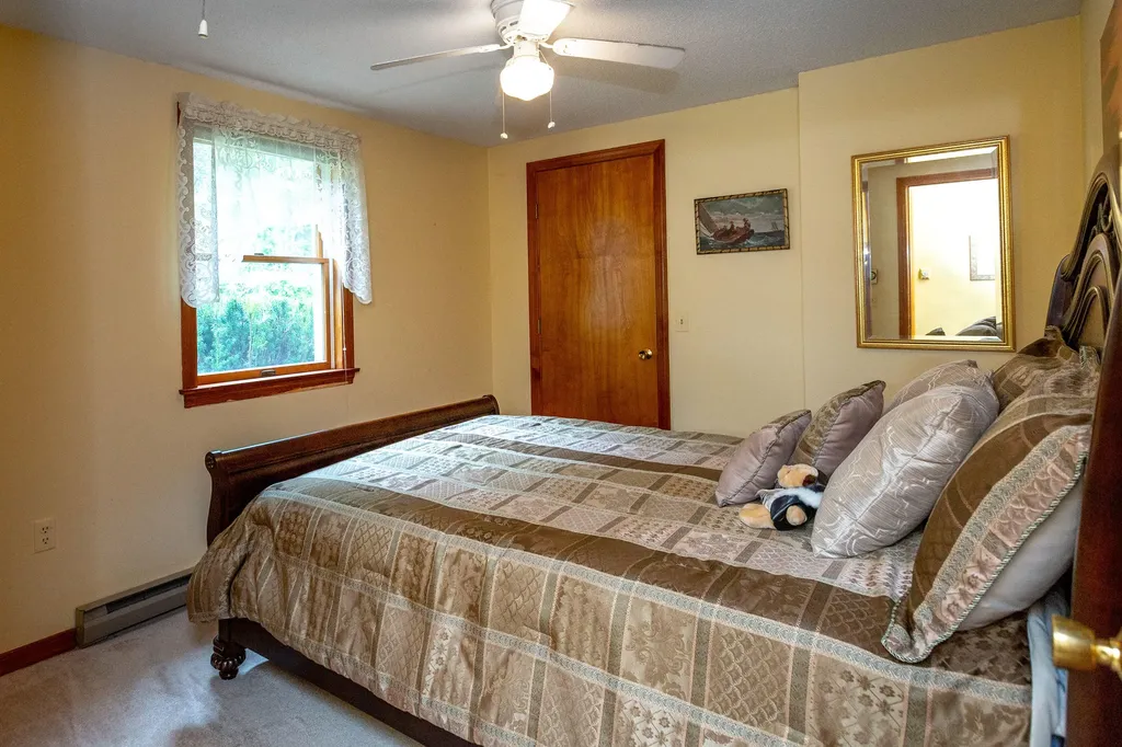 182 Westport Bridge Road Wiscasset ME 04578