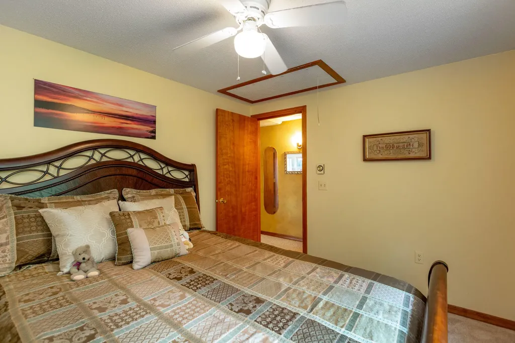 182 Westport Bridge Road Wiscasset ME 04578
