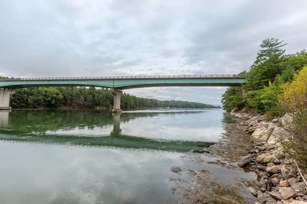 182 Westport Bridge Road Wiscasset ME 04578