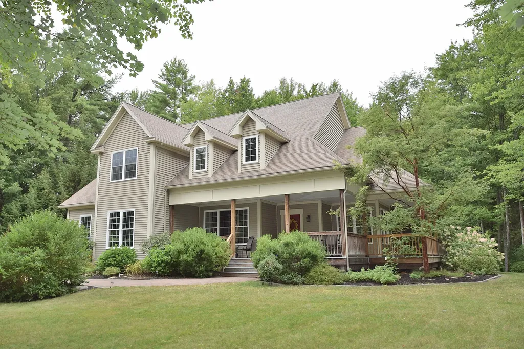 31 Timberland Drive Westbrook ME 04092