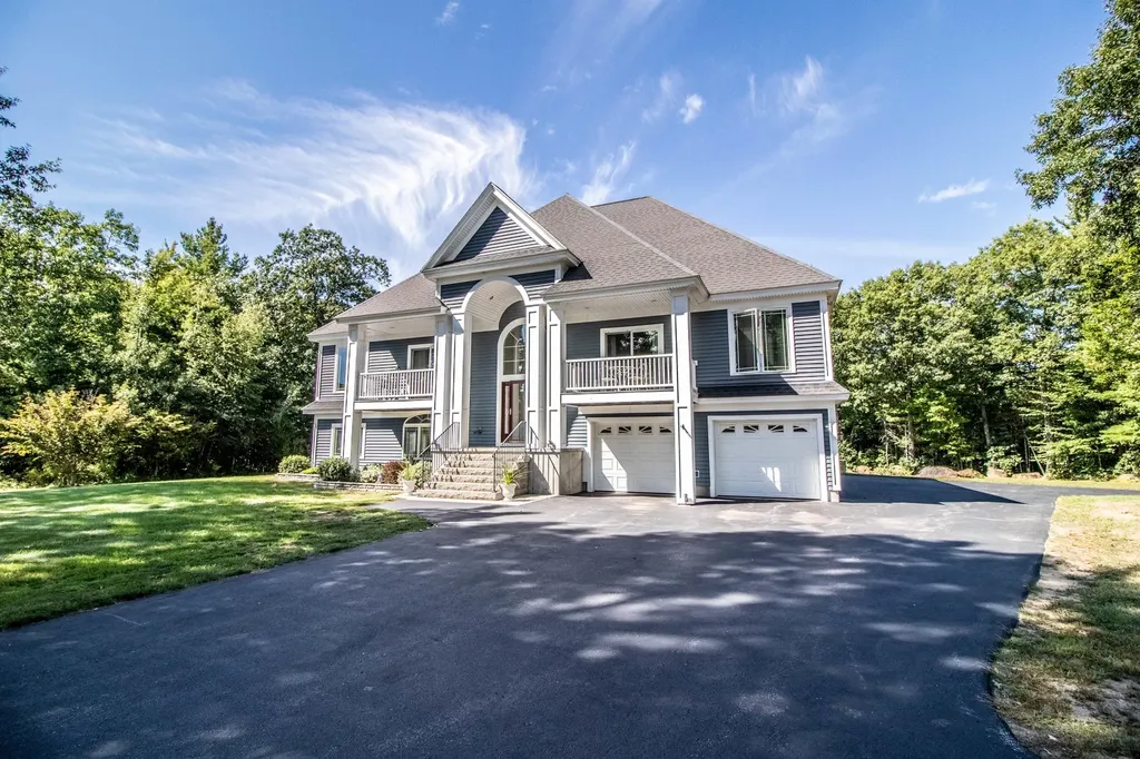 74 Flayhan Drive Sanford ME 04073