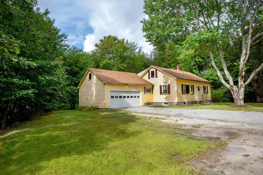 146 Gurnet Road Brunswick ME 04011