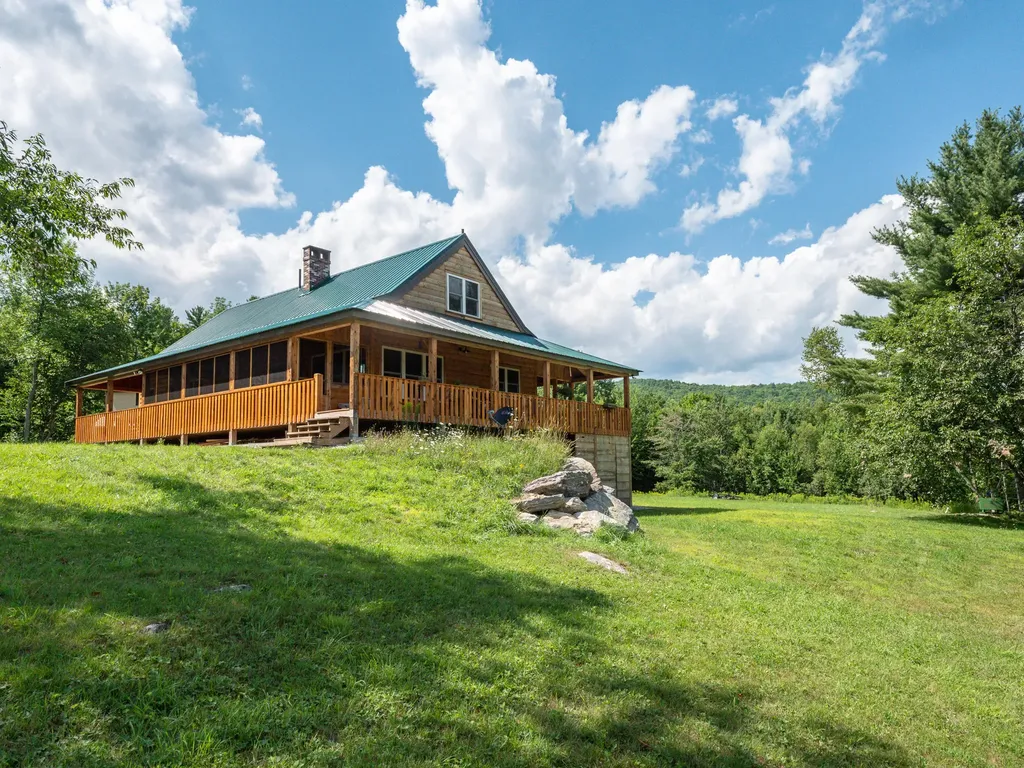 5 Finn Road West Paris ME 04289