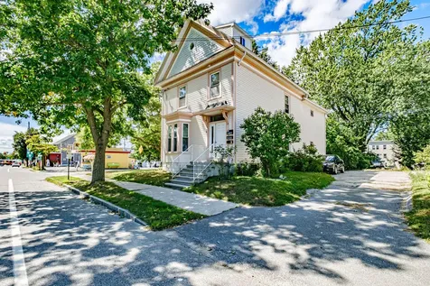 28 Veranda Street Portland ME 04103