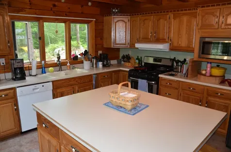 36 Bishop Road Poland ME 04274