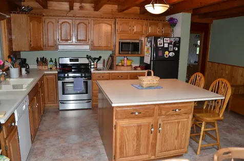 36 Bishop Road Poland ME 04274