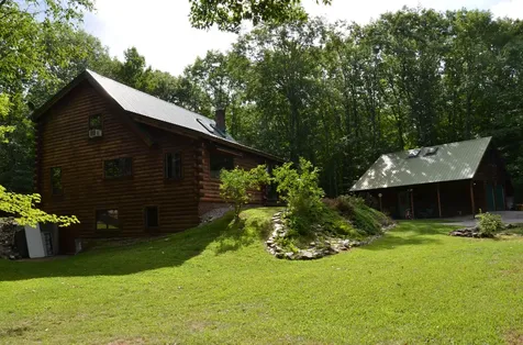 36 Bishop Road Poland ME 04274