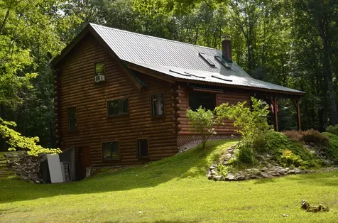 36 Bishop Road Poland ME 04274