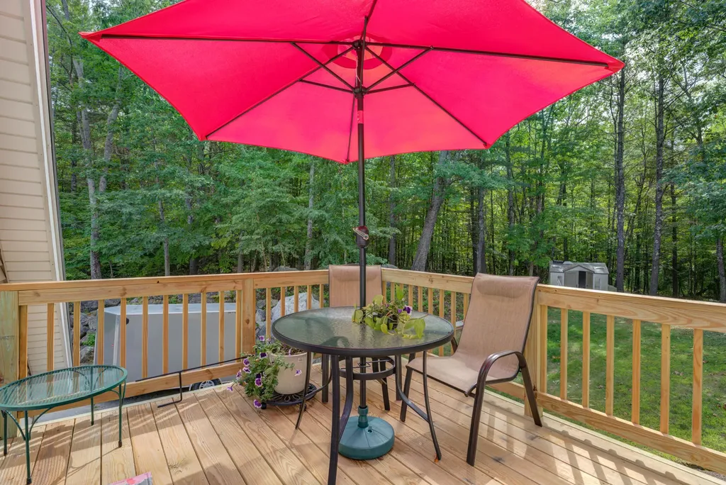 710 Garfield Road Auburn ME 04210