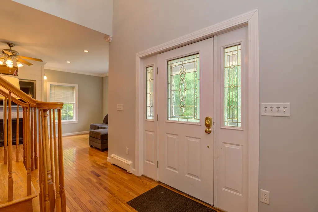 710 Garfield Road Auburn ME 04210